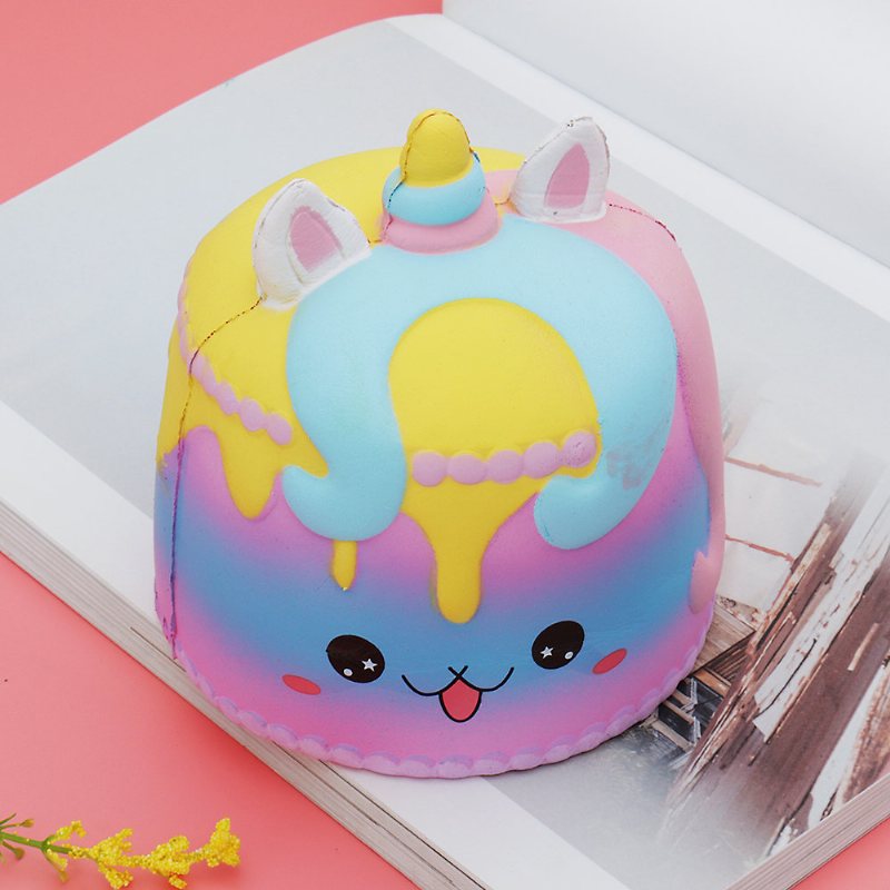 Kawaii Crown Cake Squishy Cute Soft Solw Rising Toy Cartoon Gift Collection Z Opakowaniem