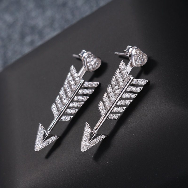 925 Sterling Silver Kolczyki Arrow Heart Shiny Mircro Zirconia Luxury Ear Jacket Biżuteria Dla Kobiet