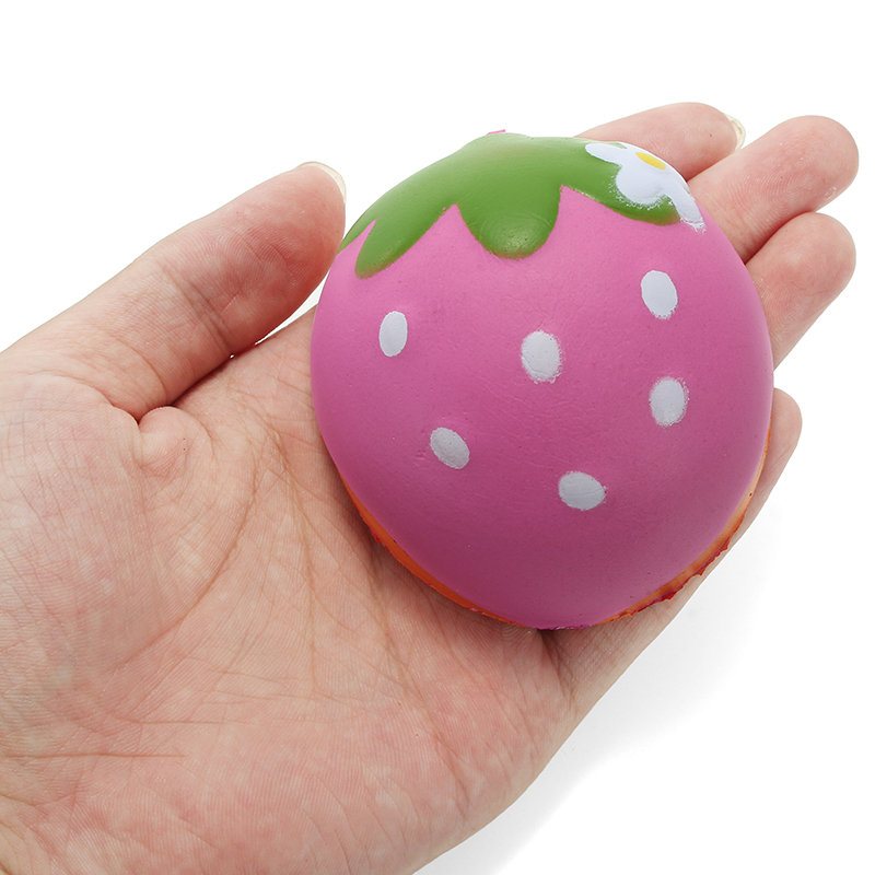 Squishy Half Strawberry 7cm Miękka Wolno Rosnąca Kolekcja Owoców Gift Decor Toy