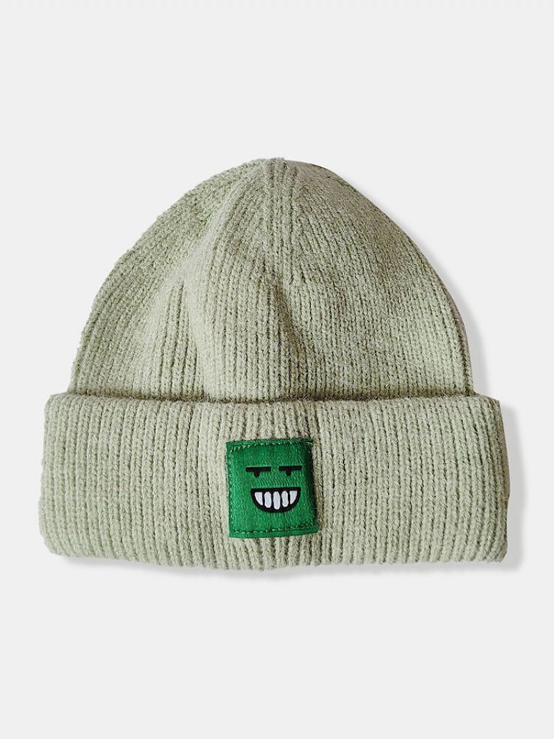 Unisex Dzianiny Jednolity Kolor Kreskówka Śmieszne Uśmiech Twarzy Wzór Łatka Mody Ciepło Brimless Czapka Beanie