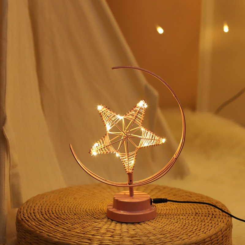 Ins Model Wybuchu Nordic Led Girl Heart Star Kutego Żelaza Lampka Nocna Urodziny Modelowanie Dekoracyjna Lampa